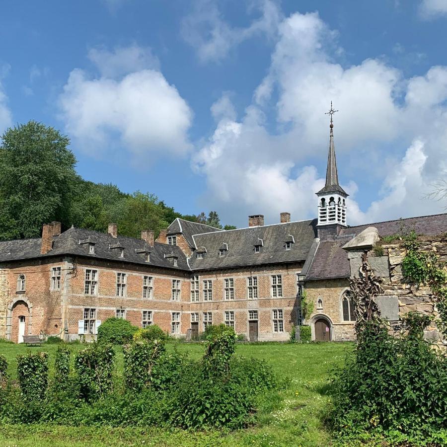 La Porterie De L'Abbaye De Marche Les Dames Namur Exterior foto