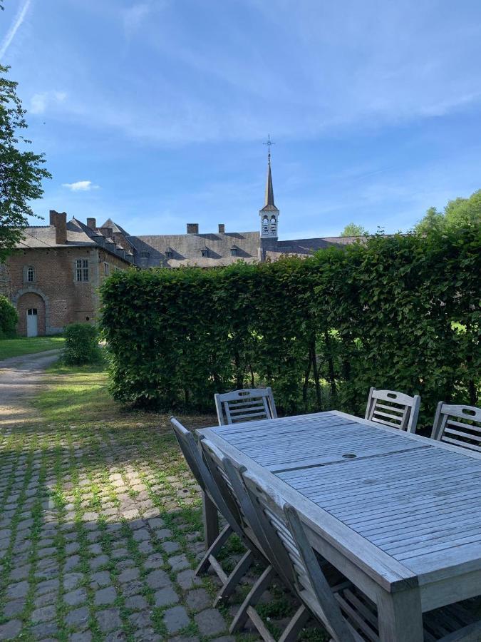 La Porterie De L'Abbaye De Marche Les Dames Namur Exterior foto